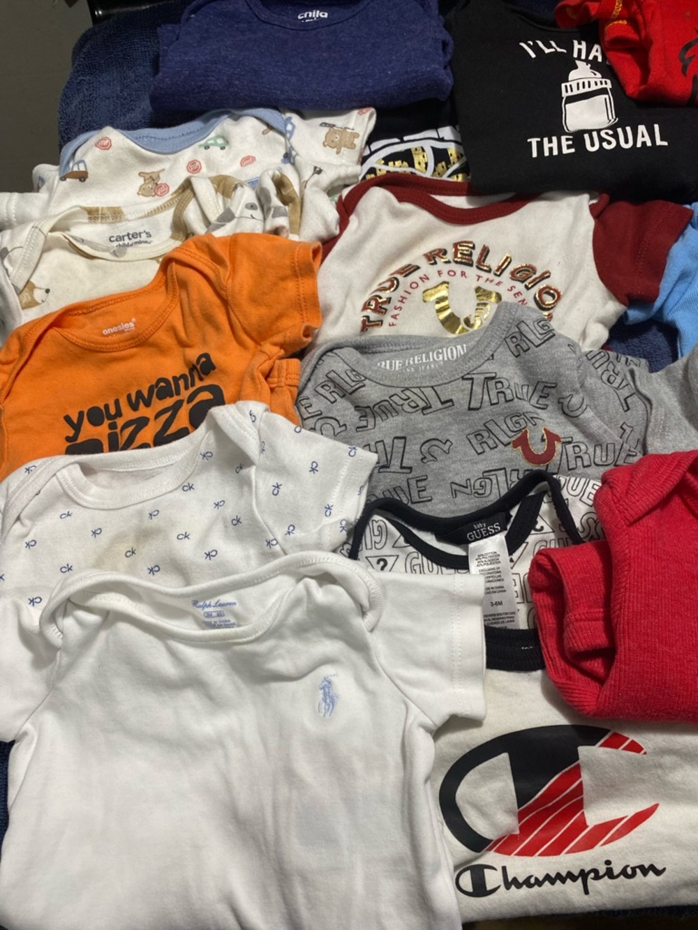 25 piece Ralph L. Tru Religion Guess Champion Dinosaur Onesie Shirt Baby Bundle - Picture 3 of 12